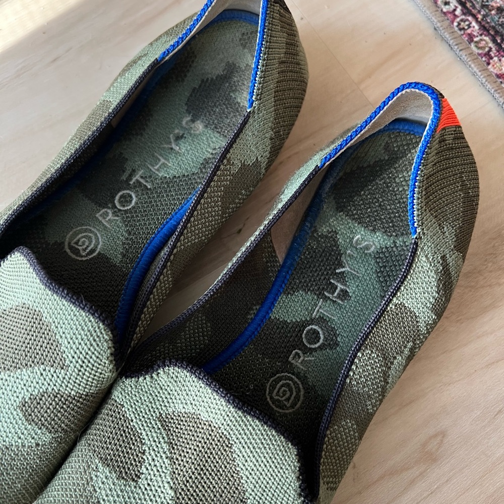 Rothy's Olive Camouflage Flats - Picture 5 of 6